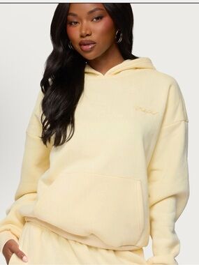 Edikted Butter Cream Yellow XL Hoodie